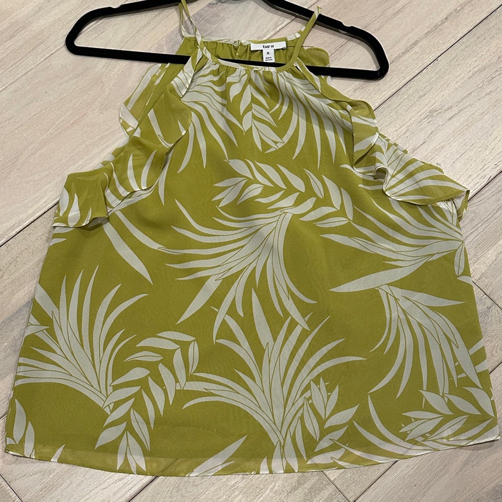 Bar III Green Leaf Pattern Summer Halter Top Flowy Tank Top Luau